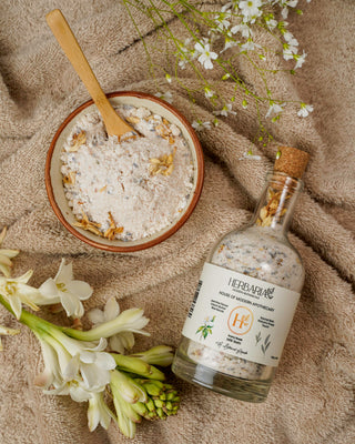 Ivory Soak | Milk Bath (250gm), 100%Vegan - Jasmine Flower, Kokum Butter, Rice Beads